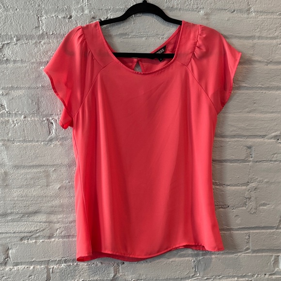 Express Tops - Express Coral Blouse